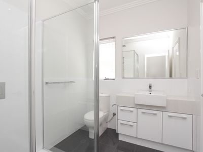 42A St Albans Road, Nollamara