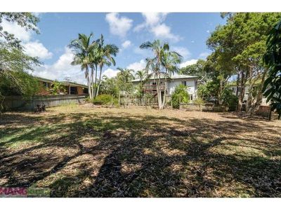 63-65 Moorindil Street, Tewantin