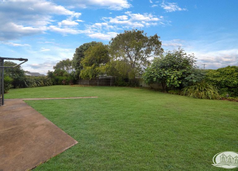 5 Hakea Court, Portland
