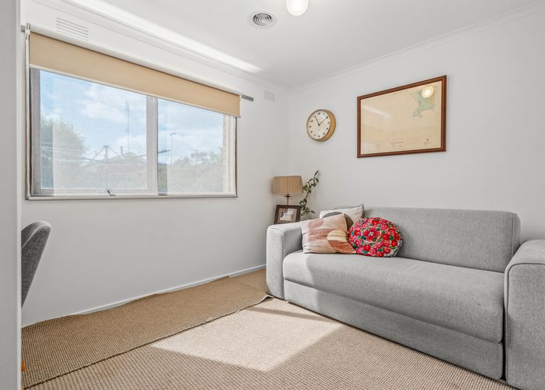 16 Webb Court, Portland