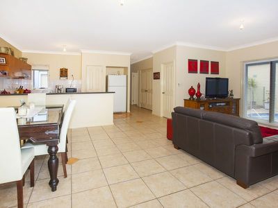 7 Kensington Lane, Dapto