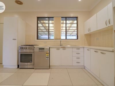 79A Station St, West Ryde