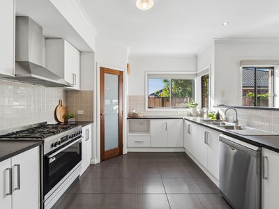 3 Freshet Avenue, Point Cook