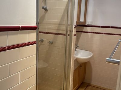 5 / 117 Forest Road, Arncliffe