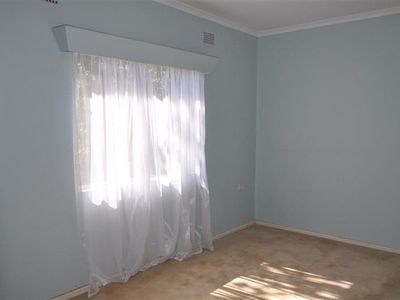 82 Hill  St, Forbes
