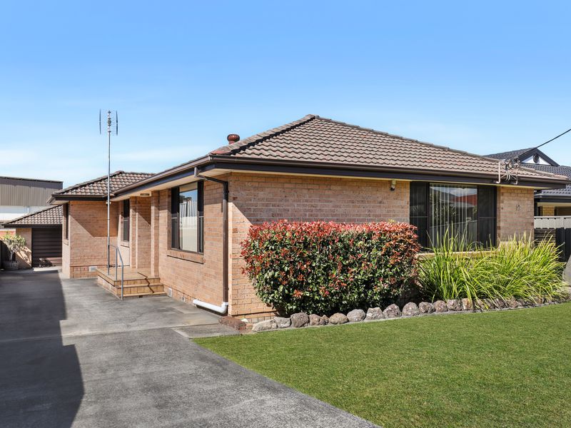 10 High Street, Corrimal