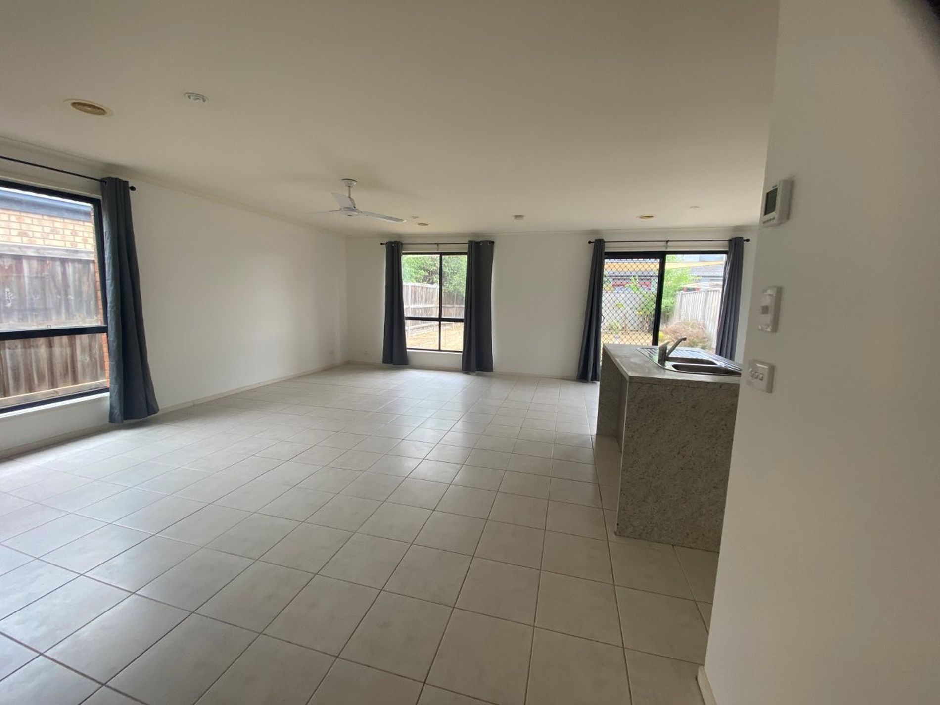 28 Edgevale Way, Tarneit