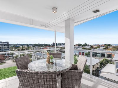 14 / 11 Besham Parade, Wynnum