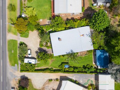 13 Kiewa Valley Highway, Tawonga South
