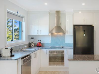 8 / 4-6 Princes Highway, Narooma