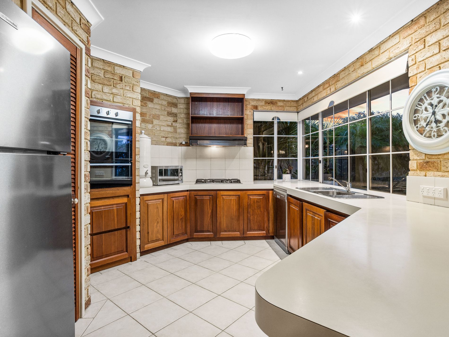 62 Kingsmill Gardens, Winthrop