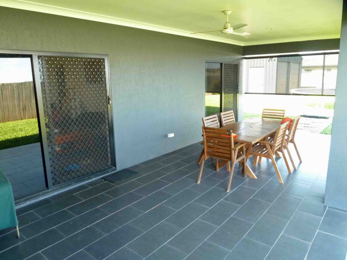 40 Neal Street, Atherton