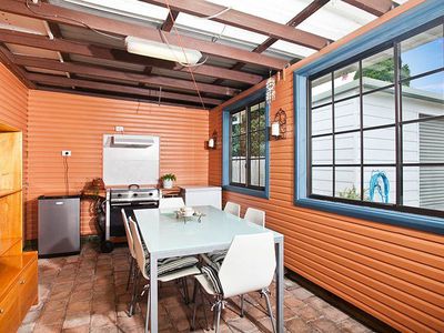 8 Beaton Street, Lake Illawarra