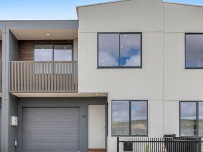 18 Gladman Road, Maddingley