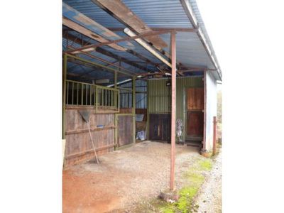 158 Simmonds Creek Road, Tawonga South