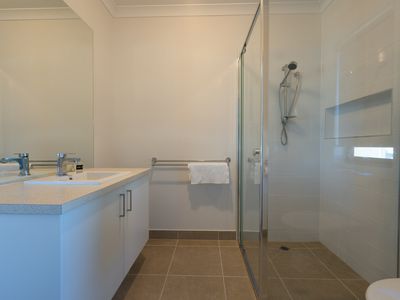 55 Starboard Way, Werribee South
