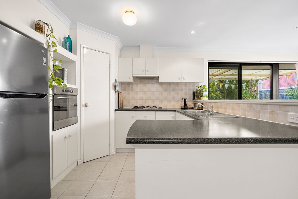 15 / 5 SAINTE MAXIME AVENUE, Port Kennedy
