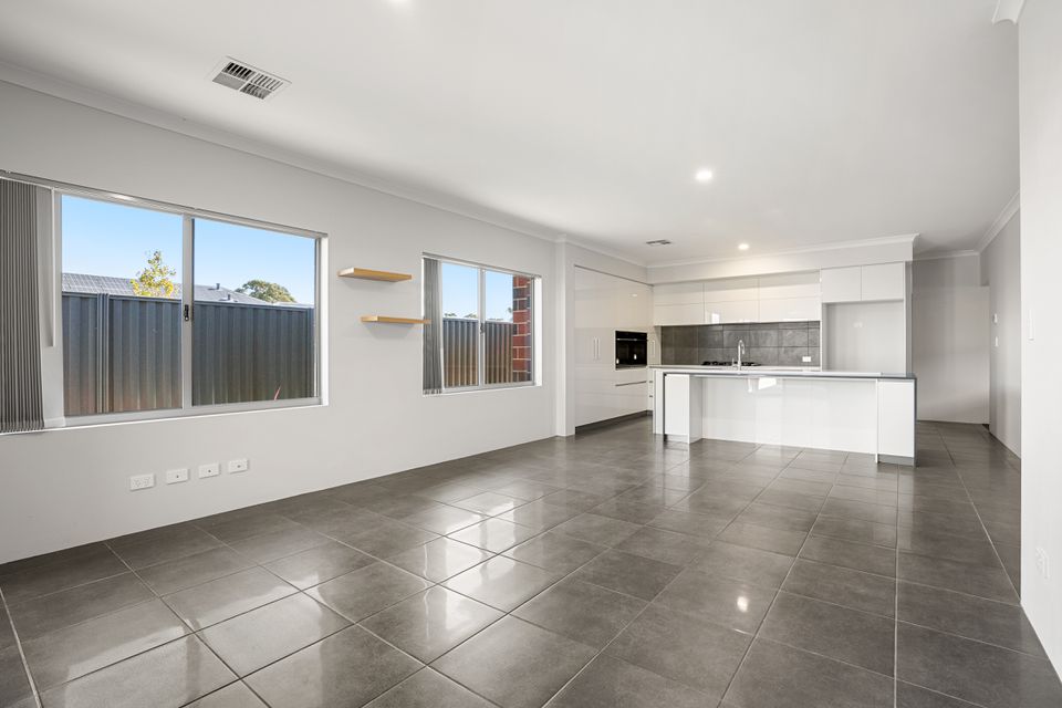 24 Flemington Drive, Baldivis