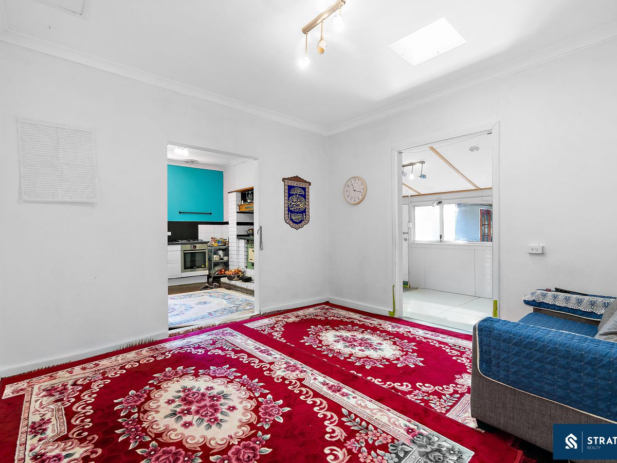 64 The Crescent, Maddington, Maddington - Thumbnail 5
