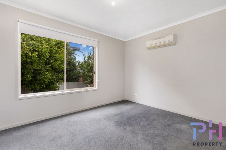 1 / 30B Regency Place, Kennington