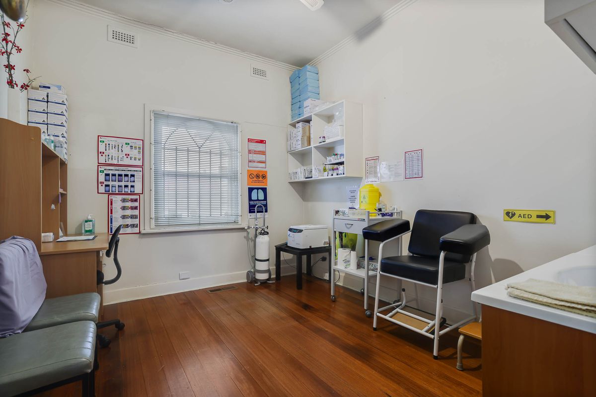 304 Williamstown Road, Yarraville