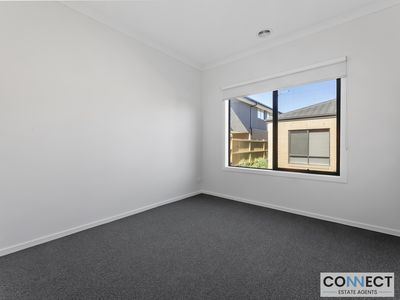 12 Gondwana Street, Officer