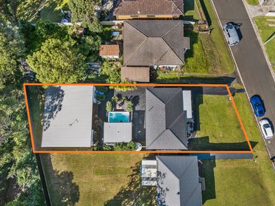 12 First Avenue North, Warrawong