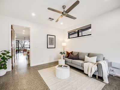 2A Corralyn Terrace, Enfield