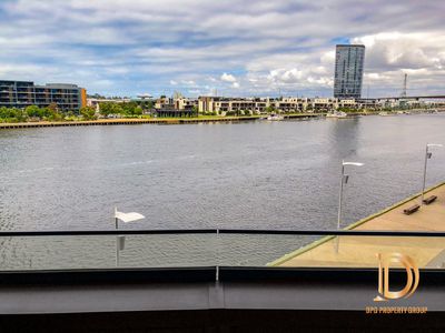 209S / 883 Collins Street, Docklands