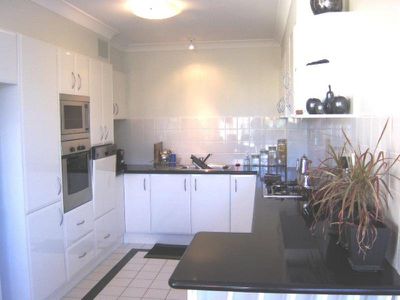2 / 4-6 Ocean Street, Wollongong
