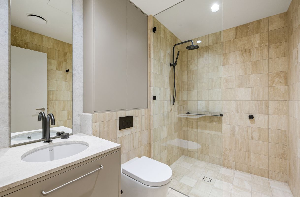 504 / 137 Anzac Parade, Kensington
