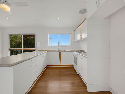 9  Sayre Cres, Boyne Island
