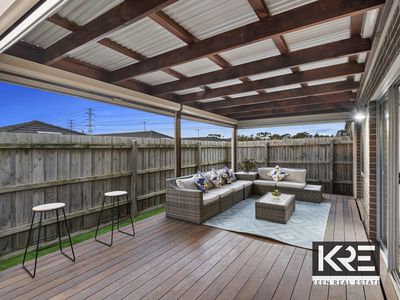 30 Woodright Circuit, Cranbourne