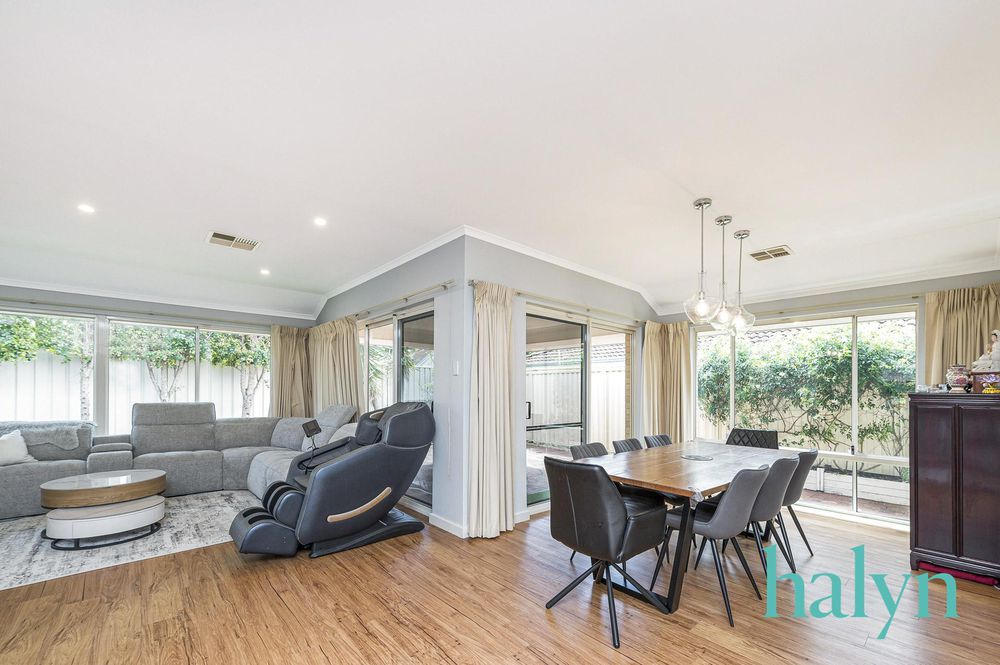2 / 6 Bruning Road, Manning