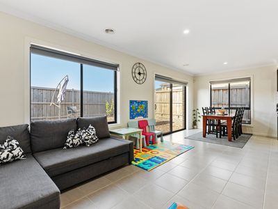 55 Stanmore Crescent, Wyndham Vale