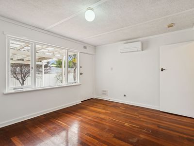 11 Jennings Way, Lockridge