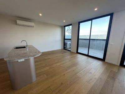 402a / 51 Johnson Street, Reservoir