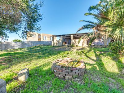37 Mousehole Crescent, Yanchep