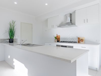 14 Shore Lane, Port Kennedy