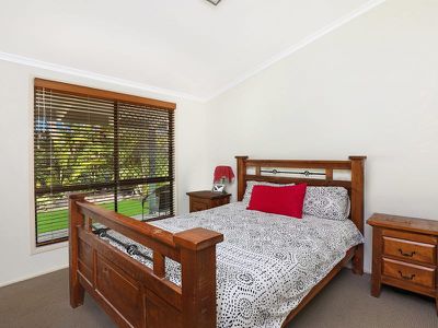 129 Amarina Avenue, Mooloolaba