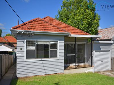 30 King Street, Waratah West