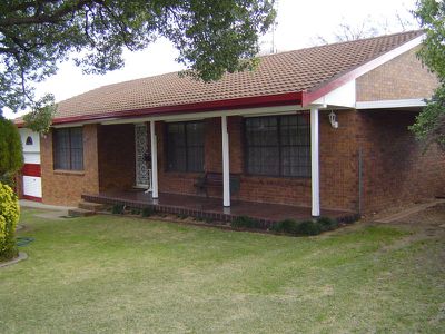 16 Diane Street, Dubbo