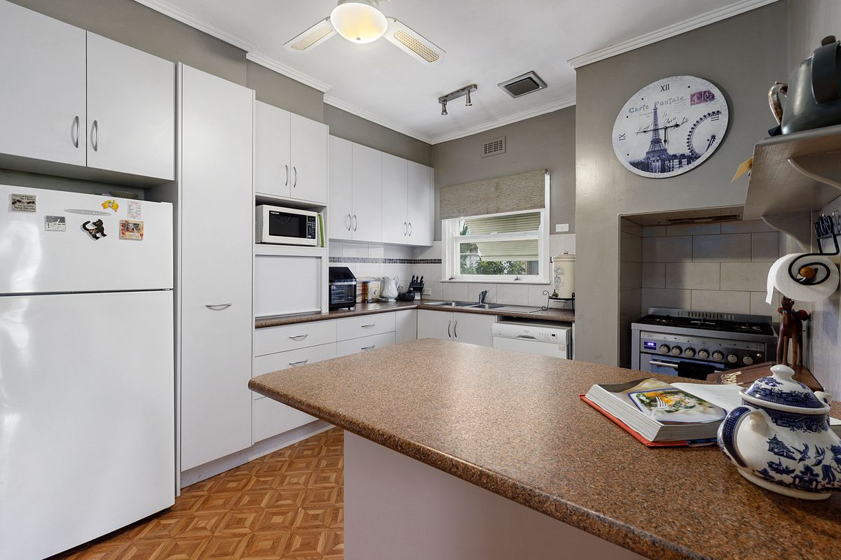 14 Finlason Street, Mansfield