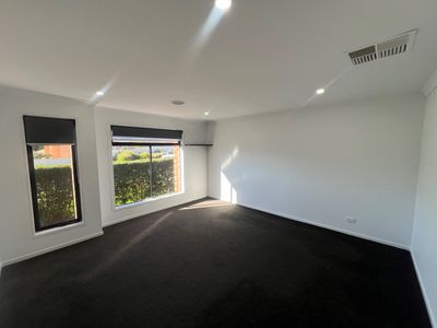 2 Silverleaf Road, Kialla