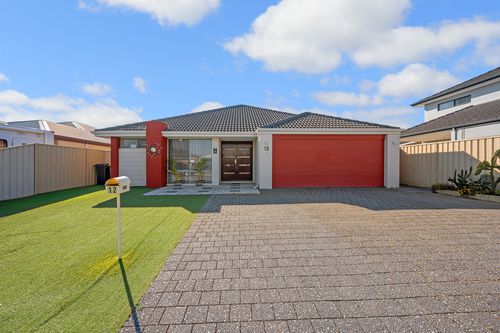 12 Carran Lane, Canning Vale