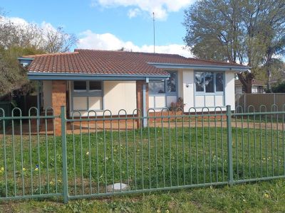 1 Houston Drive, Dubbo