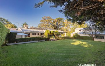 15 Burton Road, Beaconsfield Upper