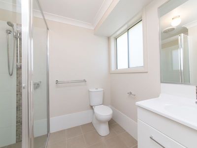 2 Shetland Avenue, Dubbo