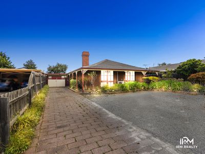 12 NICKLAUS DRIVE, Hoppers Crossing