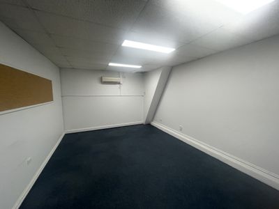 Suite 3 / 48-50 George Street , Parramatta